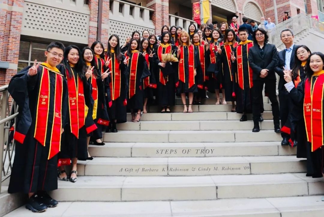 Congratulations on the Third Intake at USC Marshall Business School----31 ICCI students have earned their Master Degree of Management Studies after a hardworking year-long study 